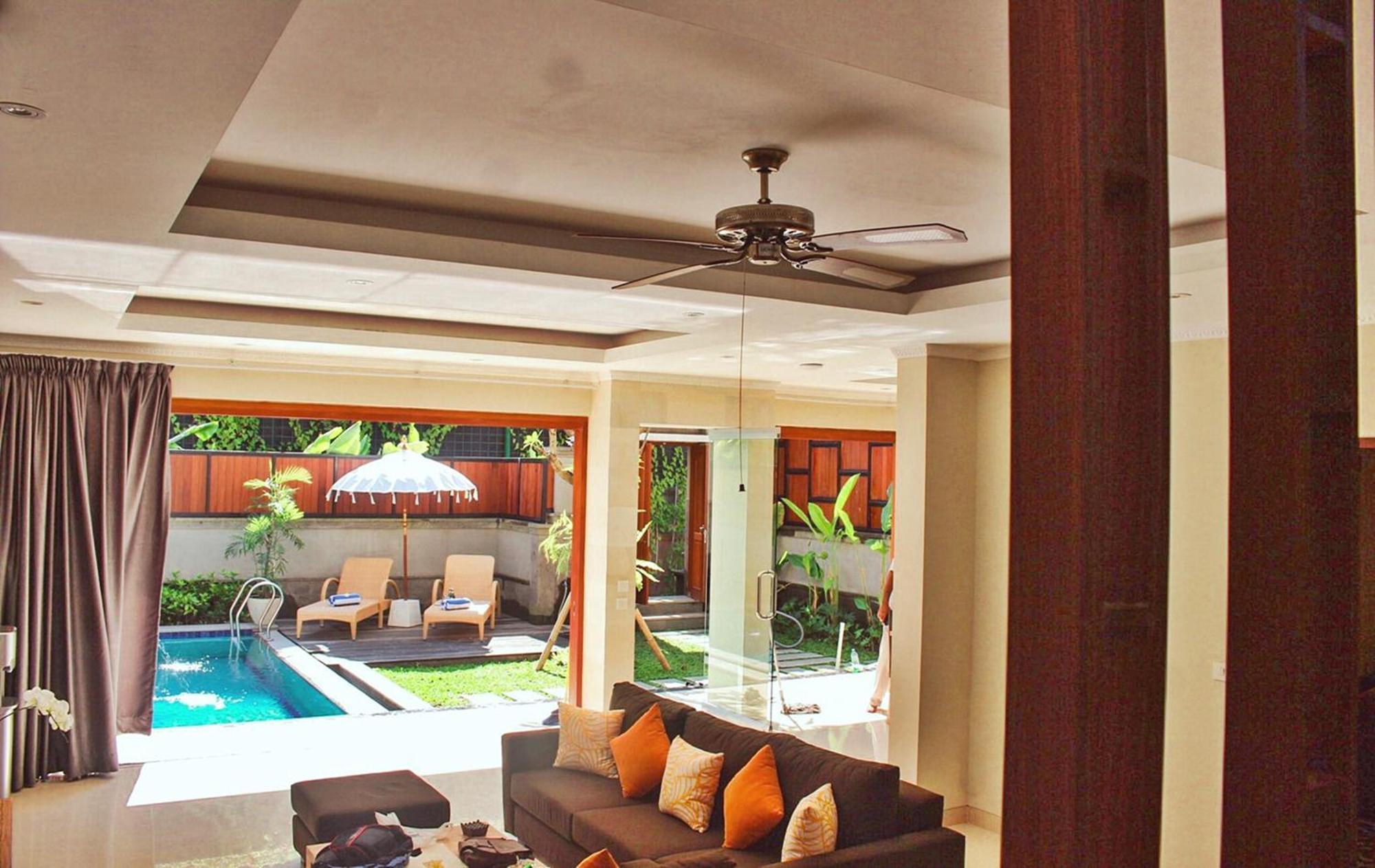 Kubu Gwk Resort Jimbaran Pokoj fotografie